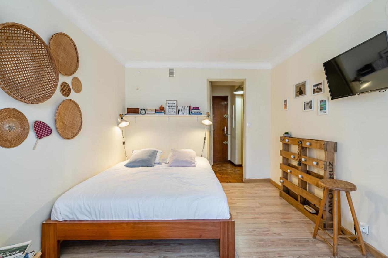 Studio avec balcon, plage à 50m, proche Vieux Port Marseille Extérieur photo